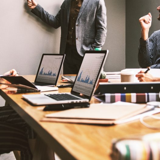 Dirección empresarial y competencias directivas